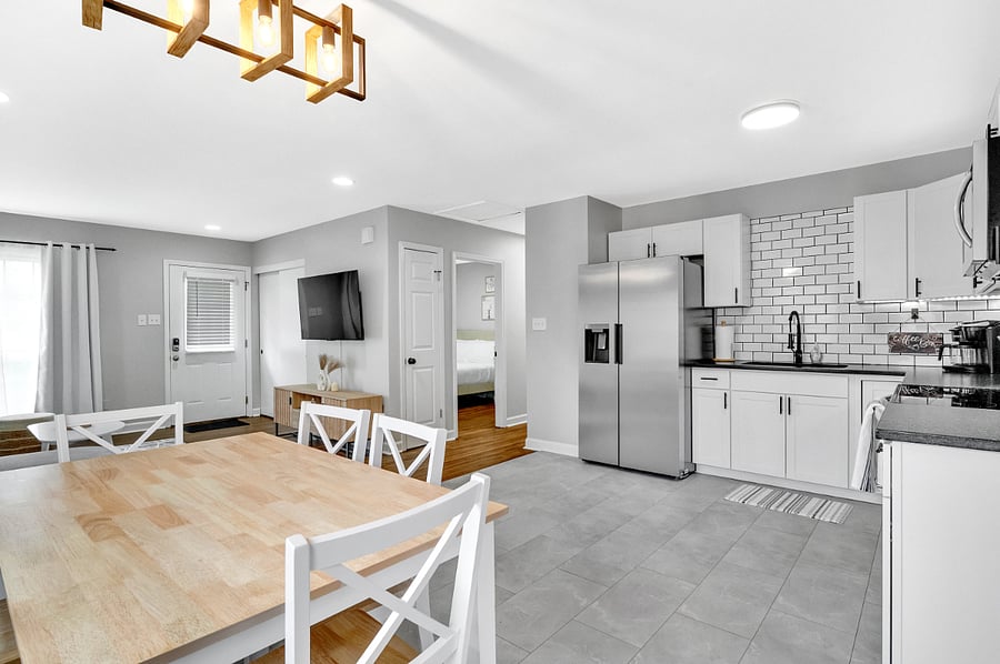 Furnished Finder property 689200_1 photo 9