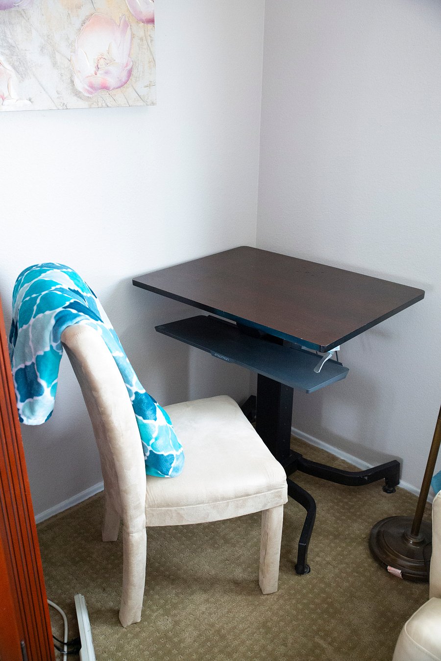 Dedicated Sit/Stand Work Space