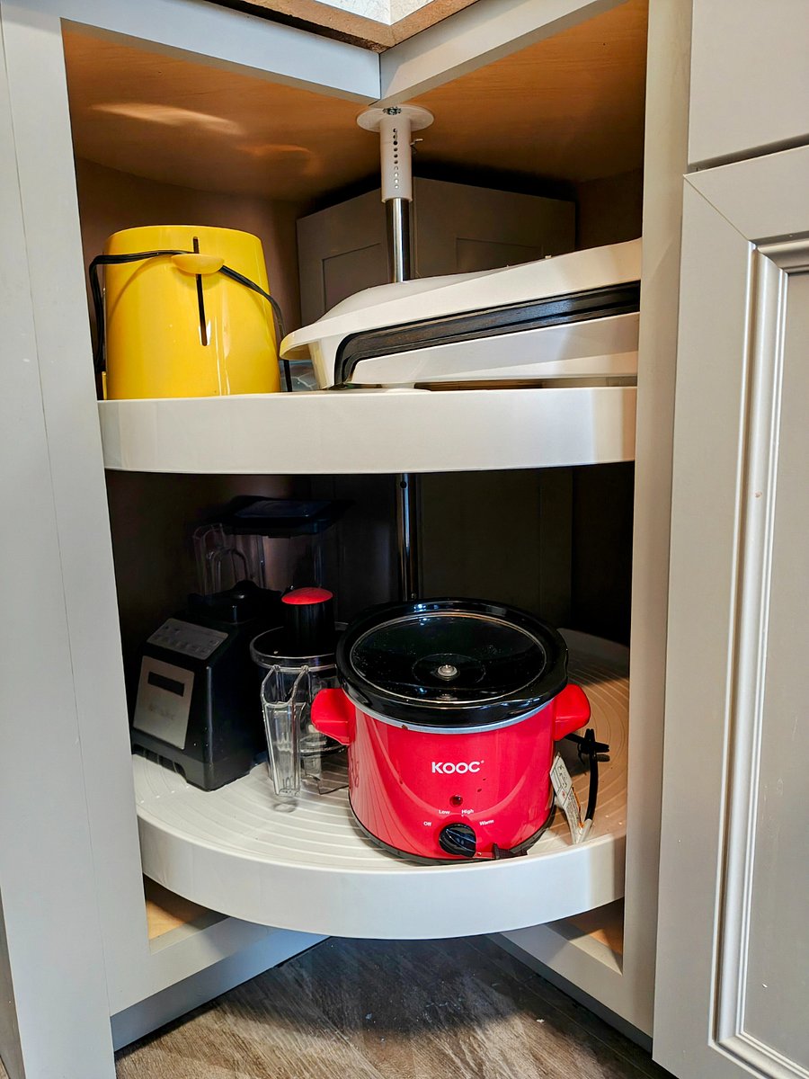 Complete with toaster, blender, hand mixer, crock-pot, George Forman grill and all other essentials