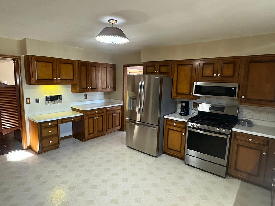 Furnished Finder property 689260_2 photo 18