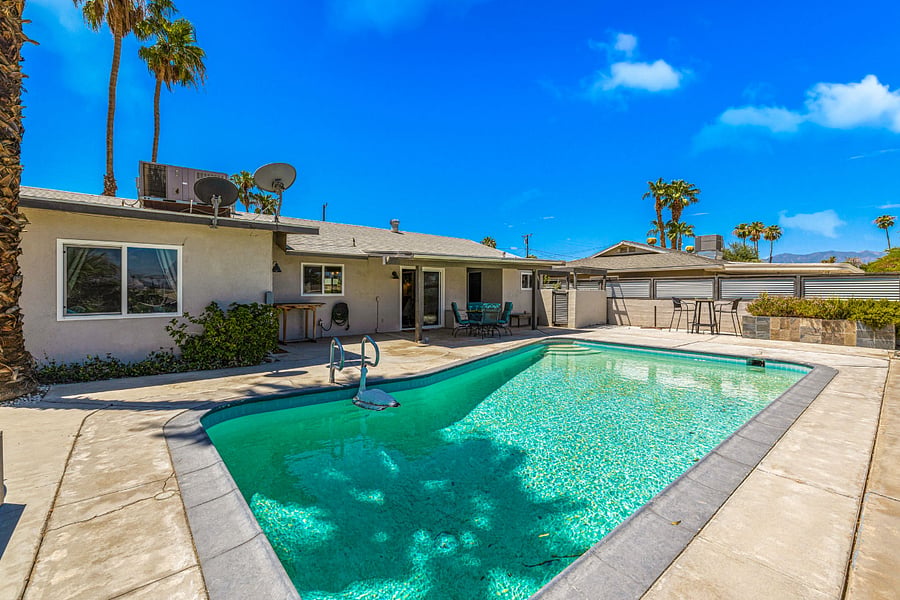 Furnished Finder property 689326_1 photo 33