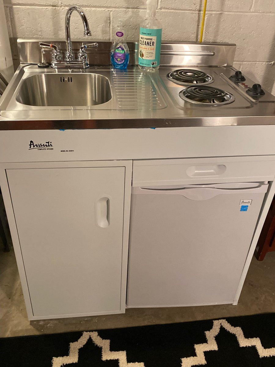 Kitchenette