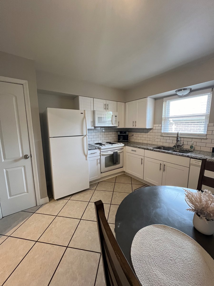 Furnished Finder property 689364_1 photo 10