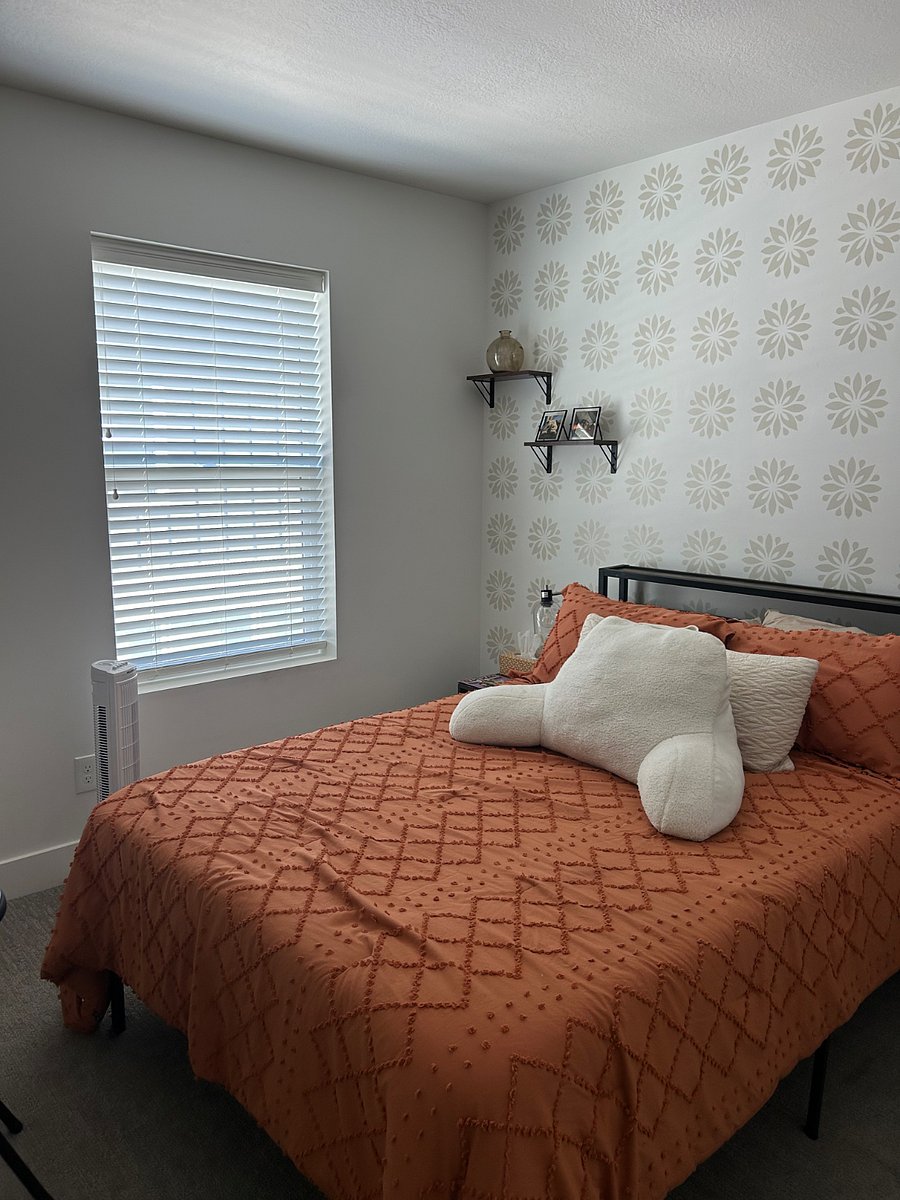 Furnished Finder property 689403_1 photo 3