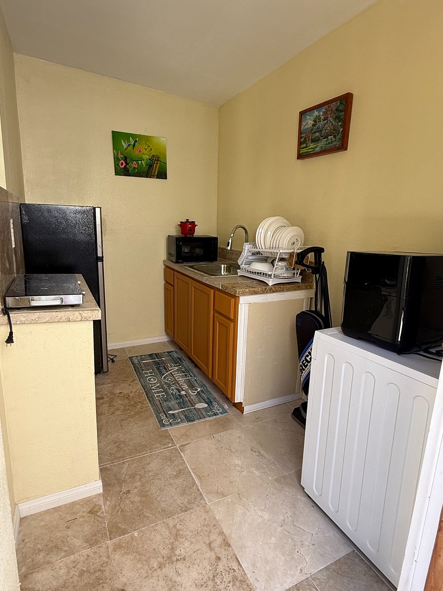 Furnished Finder property 689405_1 photo 4
