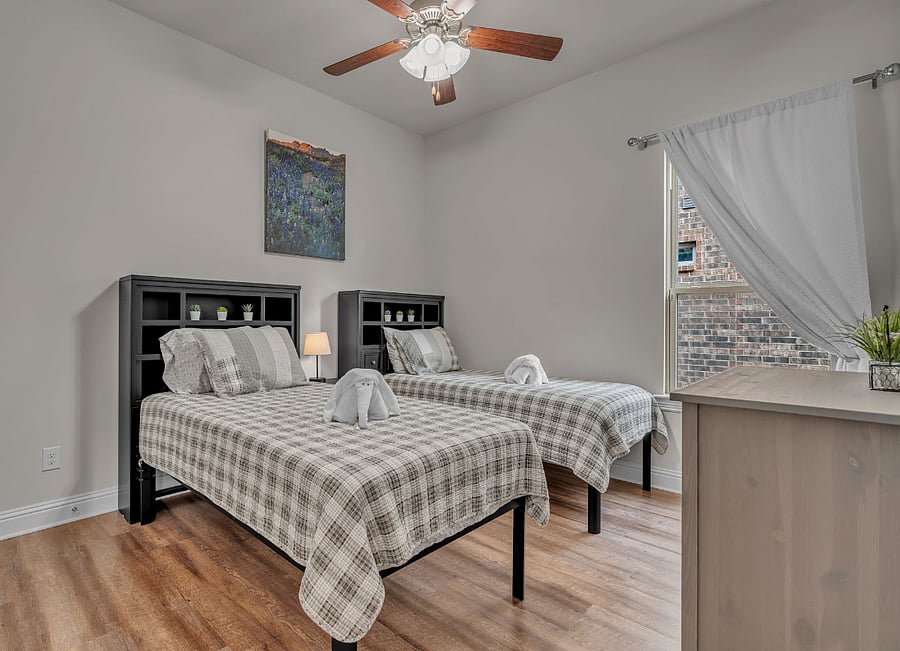 Furnished Finder property 689440_1 photo 26