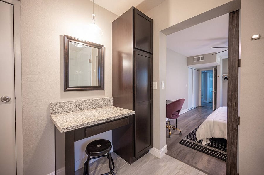 Furnished Finder property 689463_1 photo 11