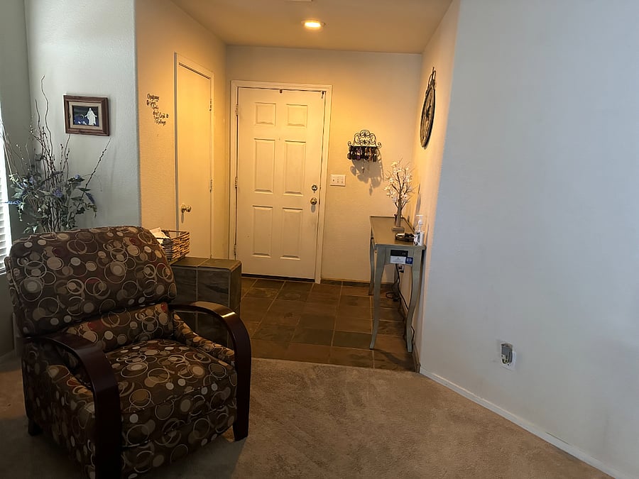 Furnished Finder property 689465_1 photo 8
