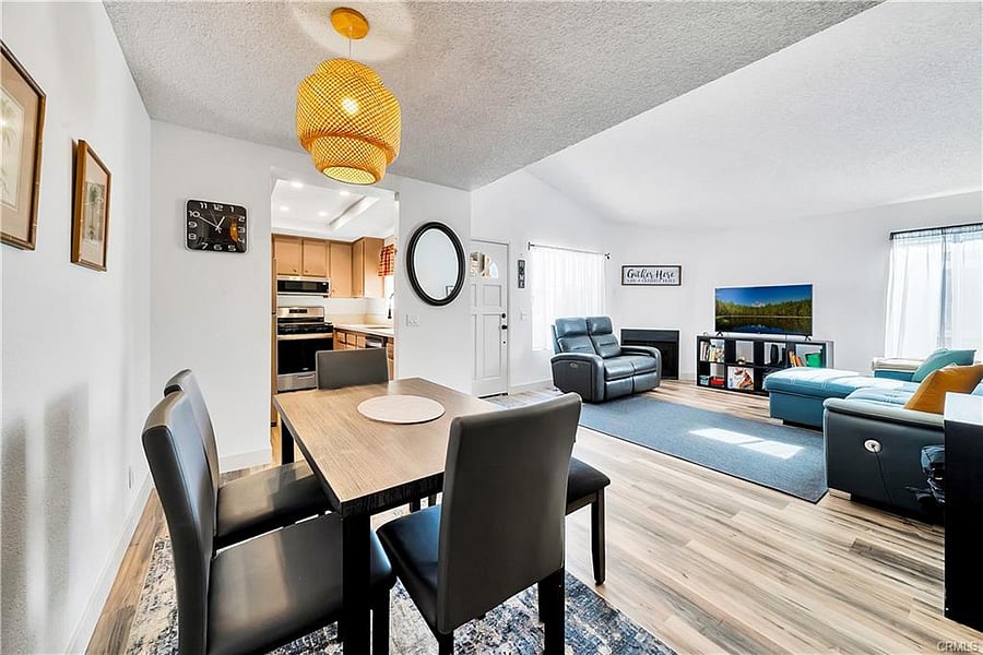 Furnished Finder property 689468_1 photo 6