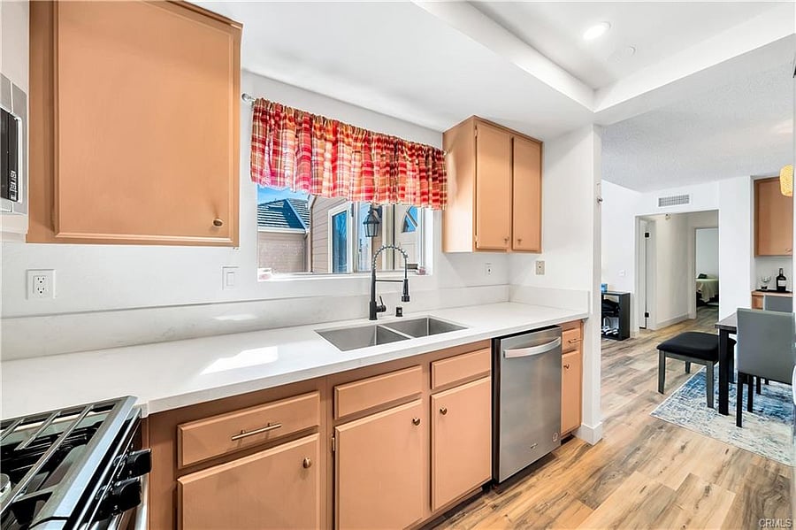 Furnished Finder property 689468_1 photo 18
