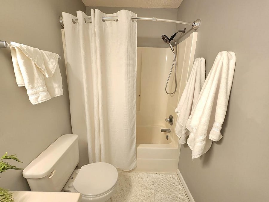 Bathroom for Bedroom 2