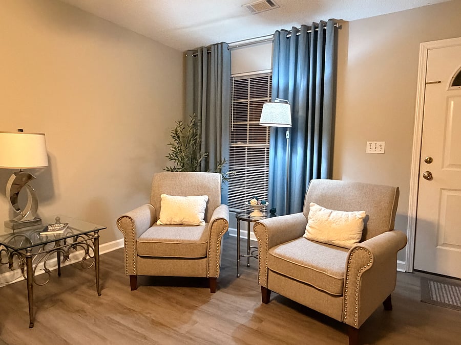 Furnished Finder property 689598_2 photo 3