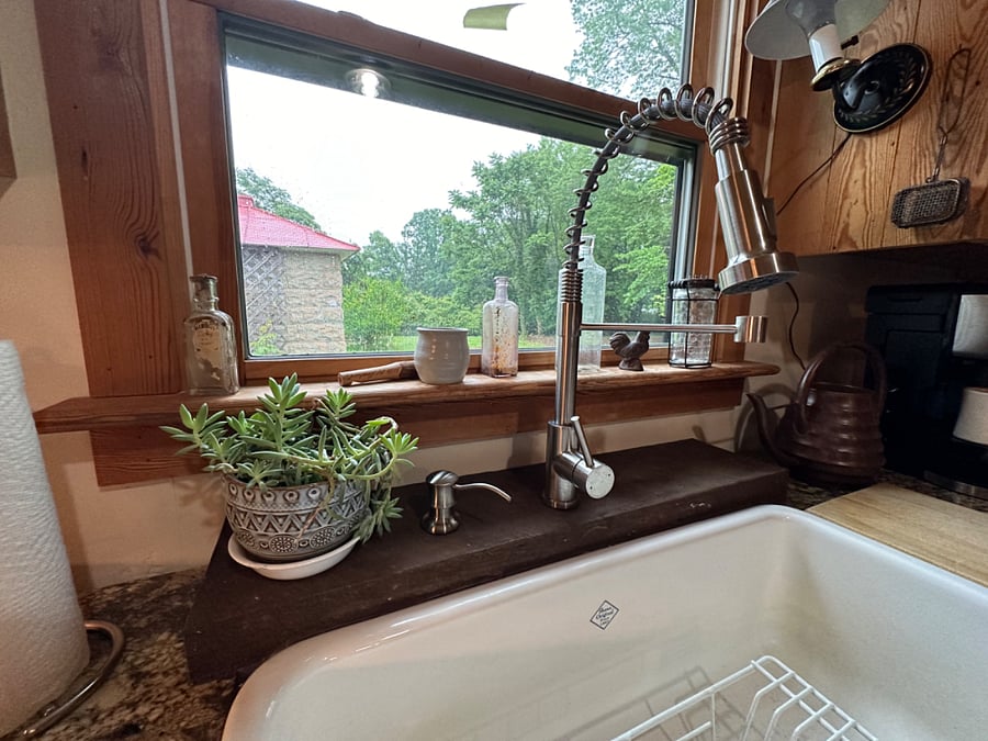 Furnished Finder property 689600_1 photo 7