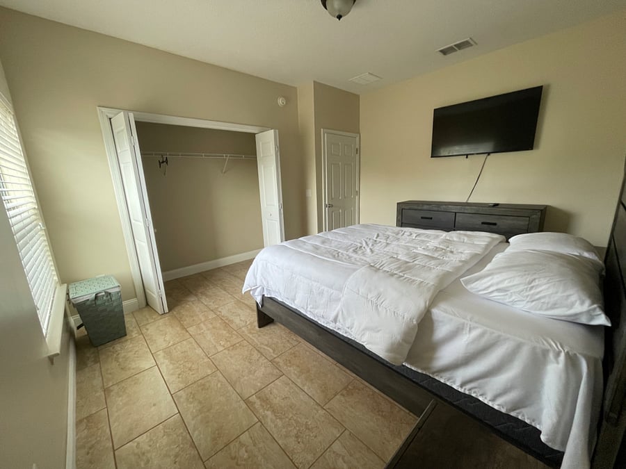 Furnished Finder property 689615_1 photo 6