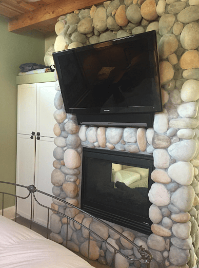 Sonos soundbar and subwoofer