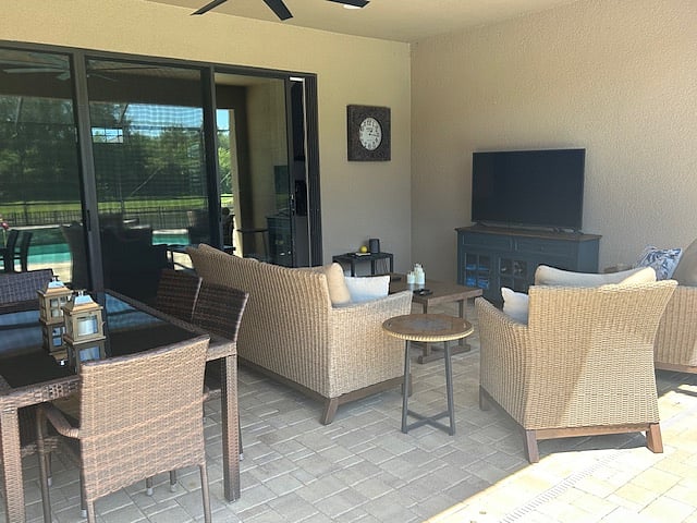 Furnished Finder property 689681_1 photo 27