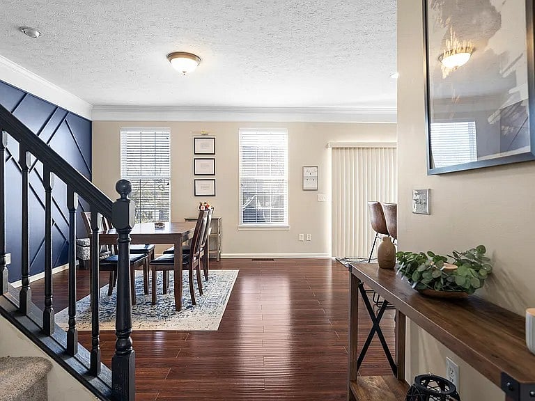 Furnished Finder property 689689_2 photo 16
