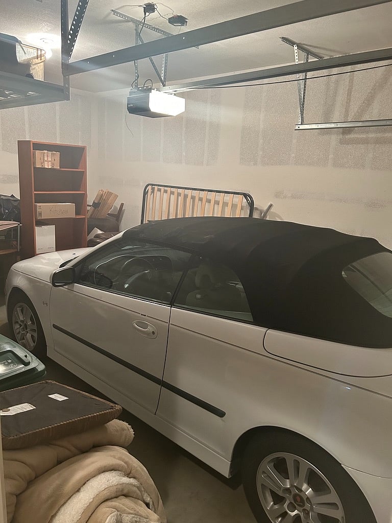 Personal Private Garage with it's Own Entrance to the House