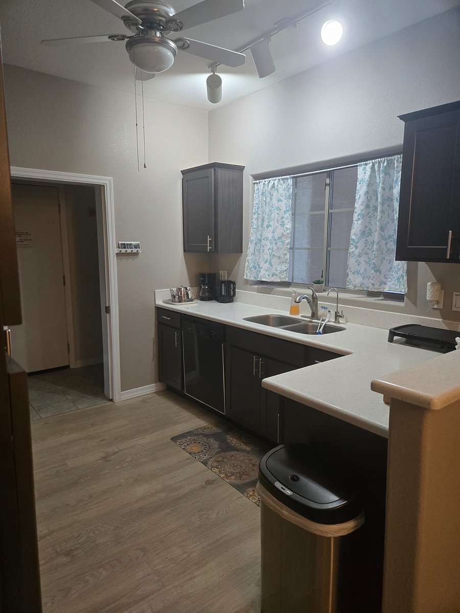 Furnished Finder property 689761_1 photo 11