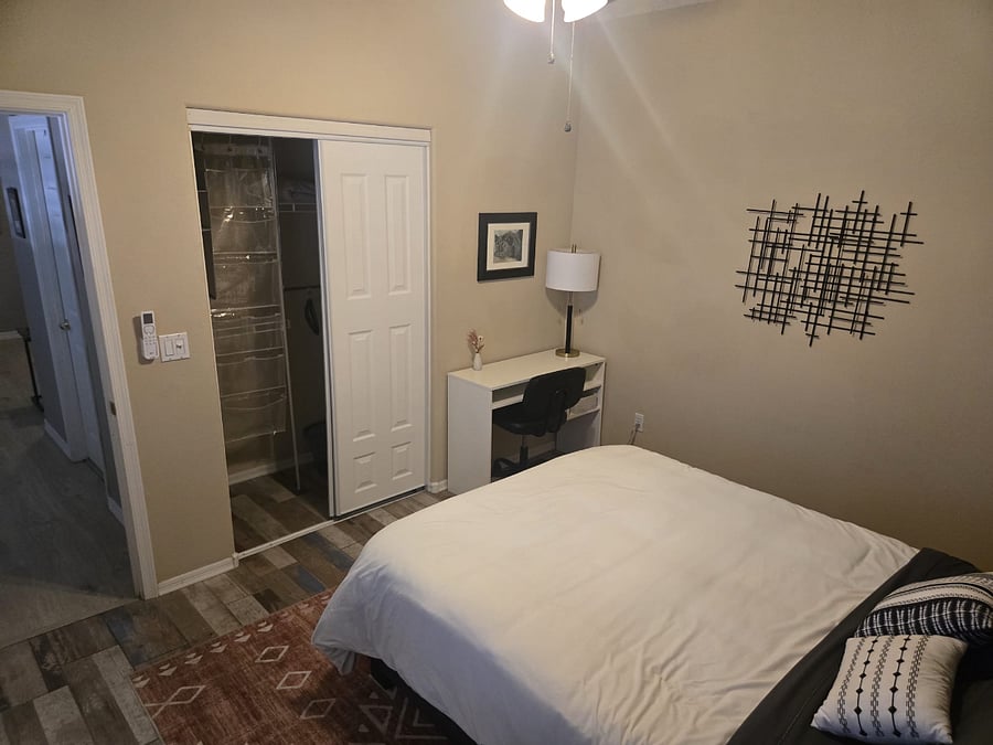 Furnished Finder property 689761_1 photo 6