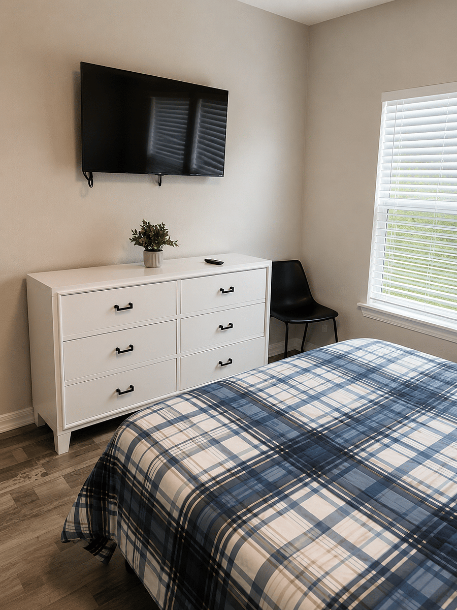 Furnished Finder property 689792_1 photo 18