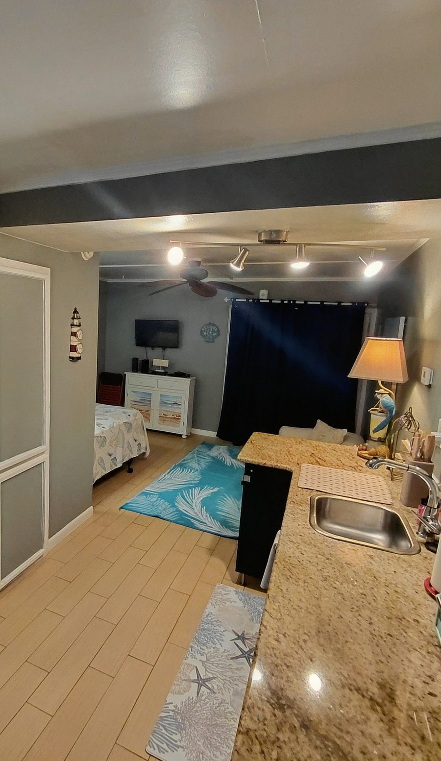 Furnished Finder property 689838_1 photo 17