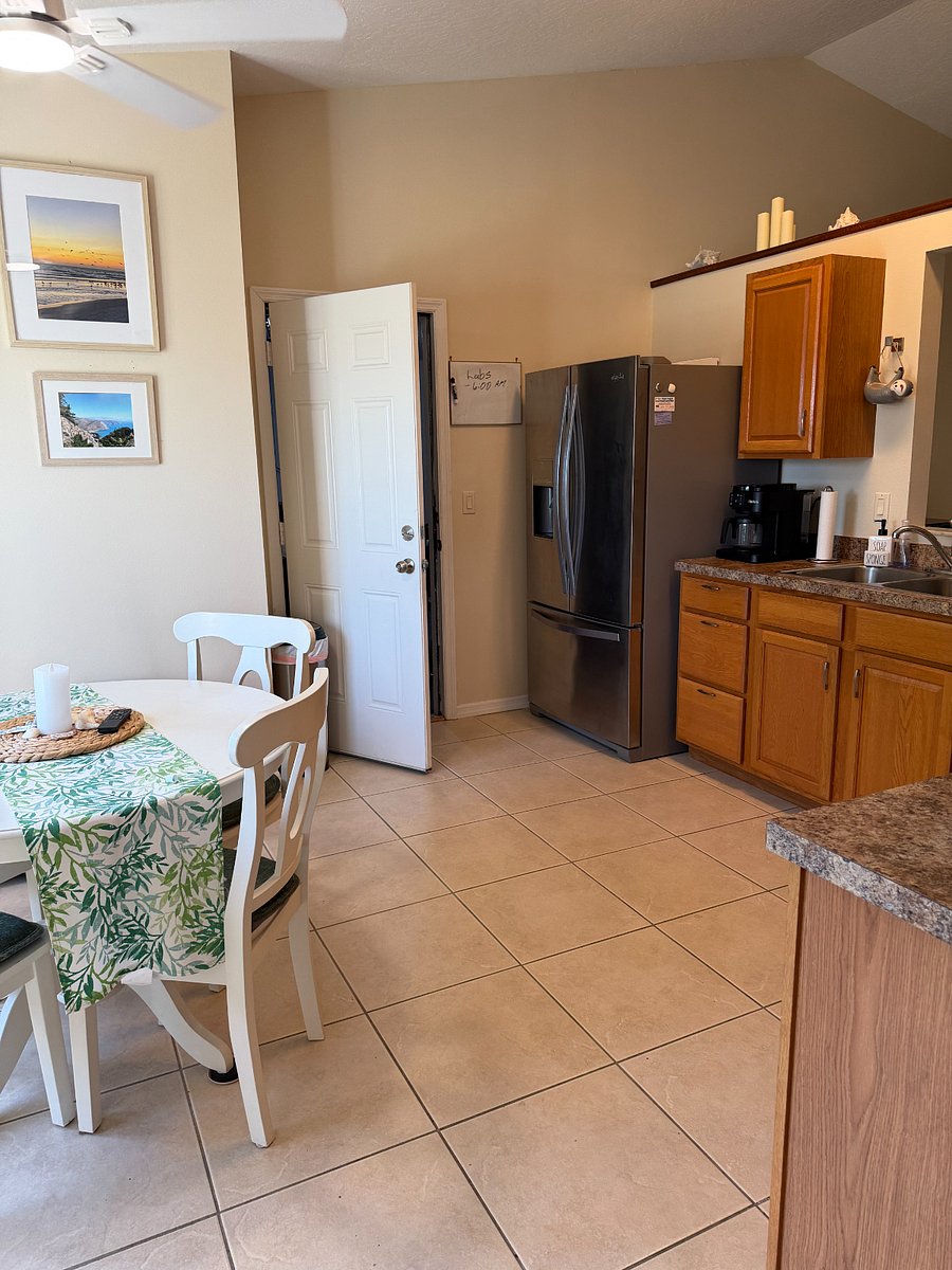 Furnished Finder property 689853_2 photo 5