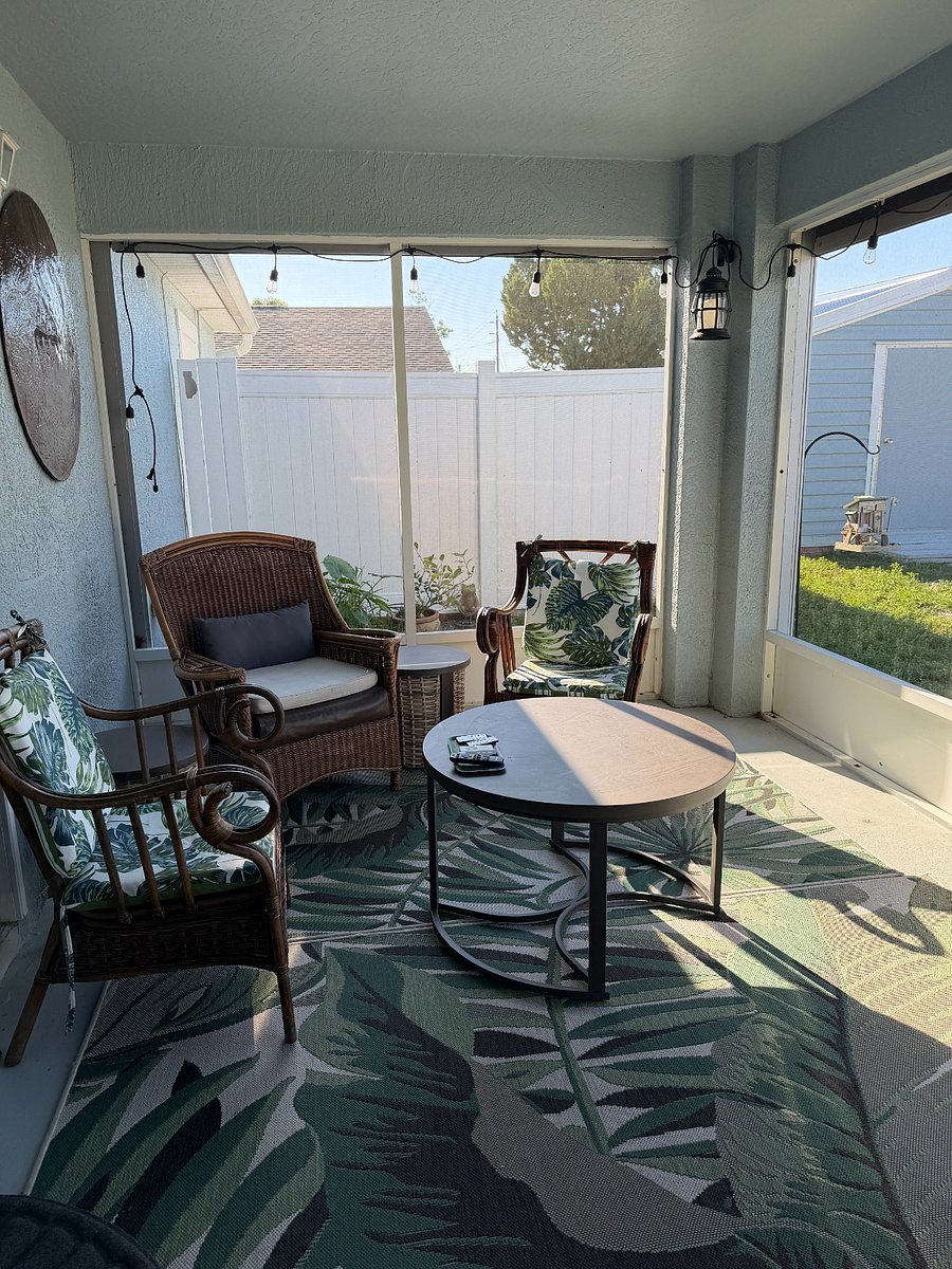 Furnished Finder property 689853_2 photo 3