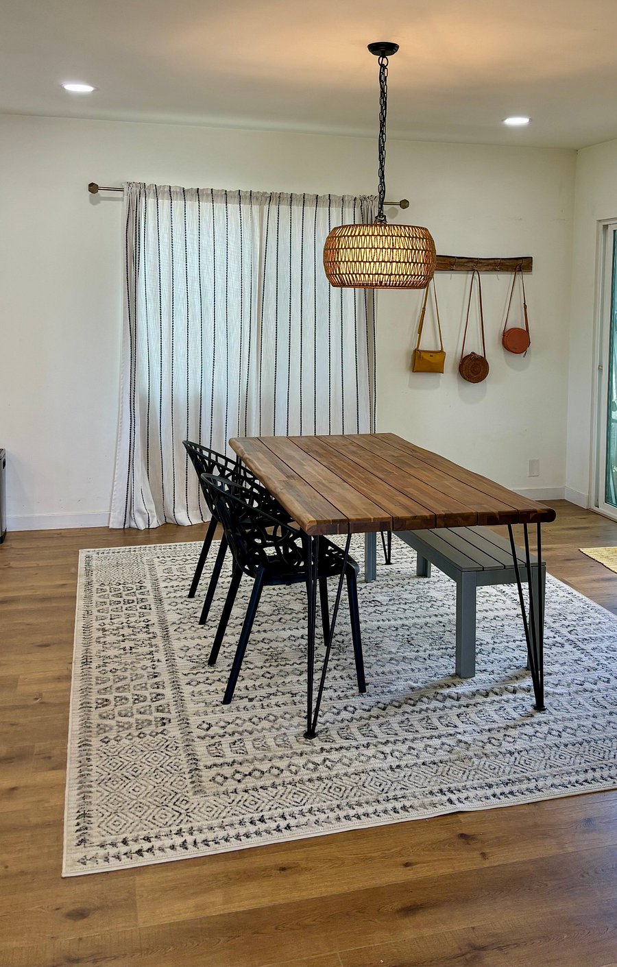 Furnished Finder property 689870_2 photo 10