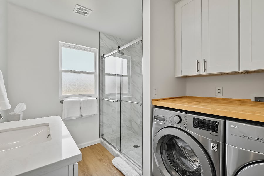 in unit full size washer and dryergas