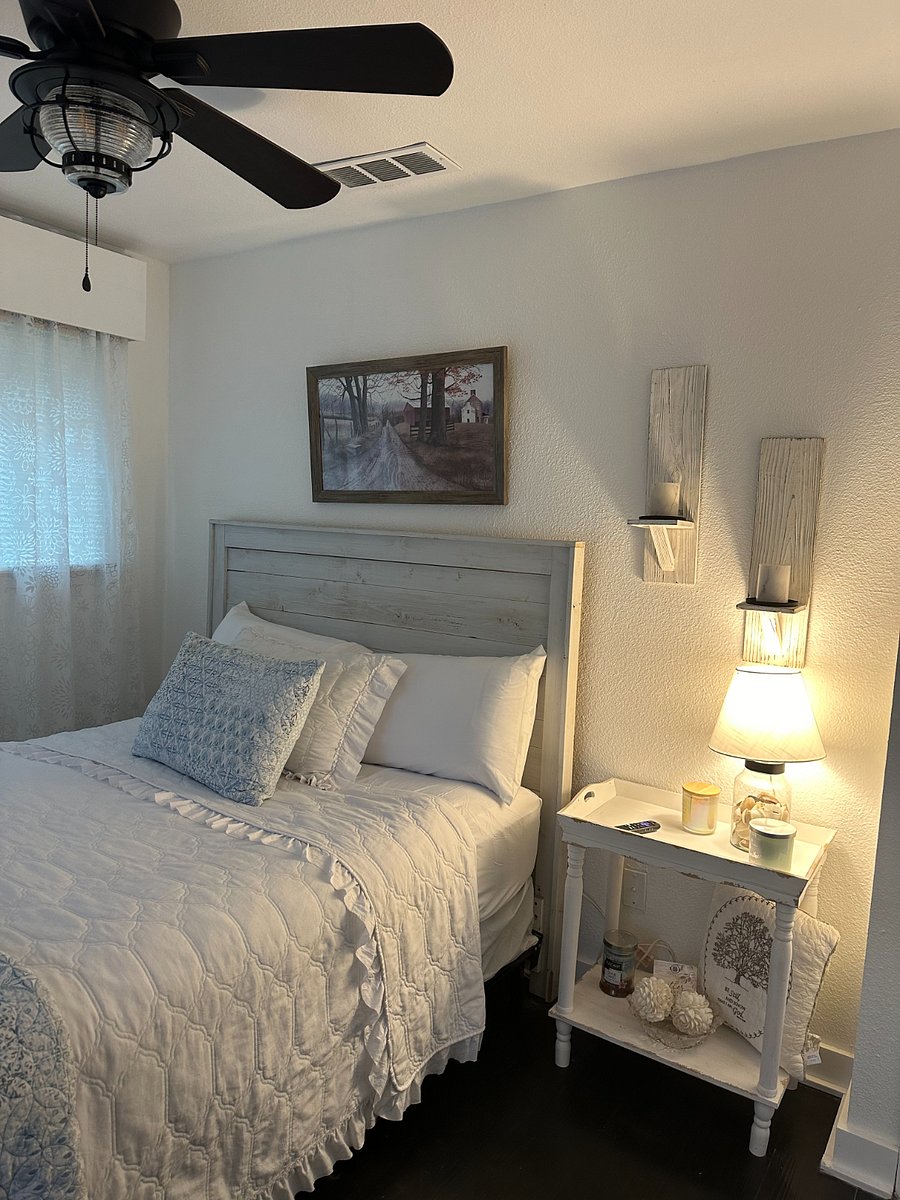 Furnished Finder property 689980_1 photo 25