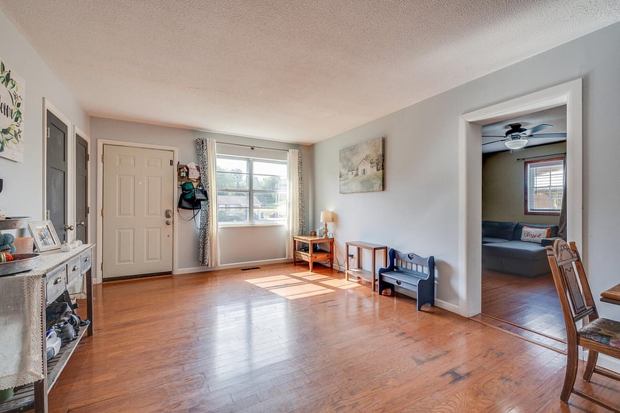 Furnished Finder property 690015_1 photo 3