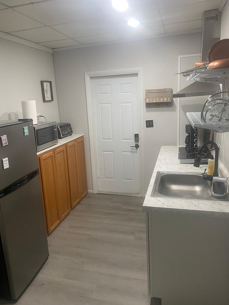 Furnished Finder property 690027_1 photo 3