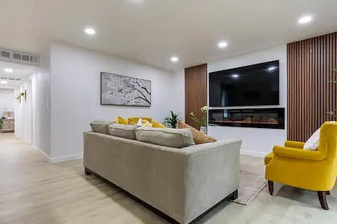 Furnished Finder property 690109_1 photo 7