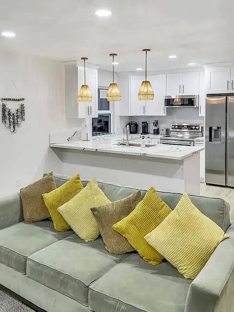 Furnished Finder property 690109_1 photo 9