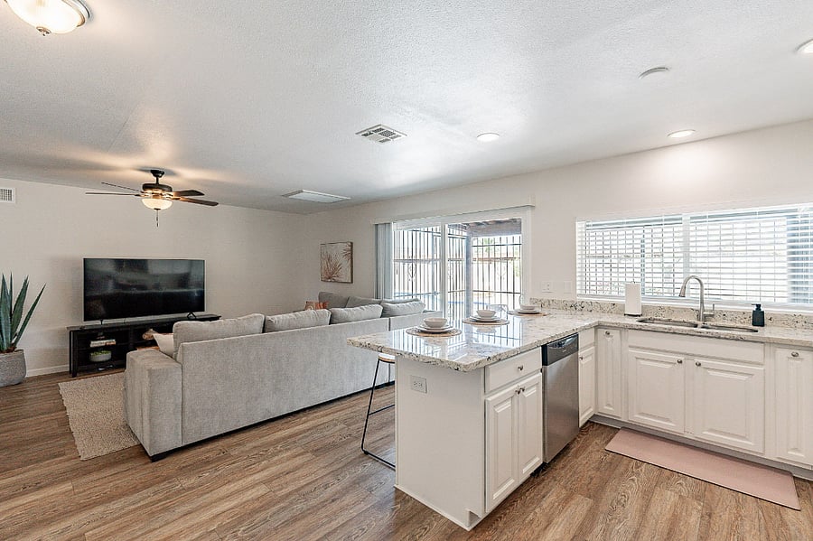 Furnished Finder property 690141_1 photo 16
