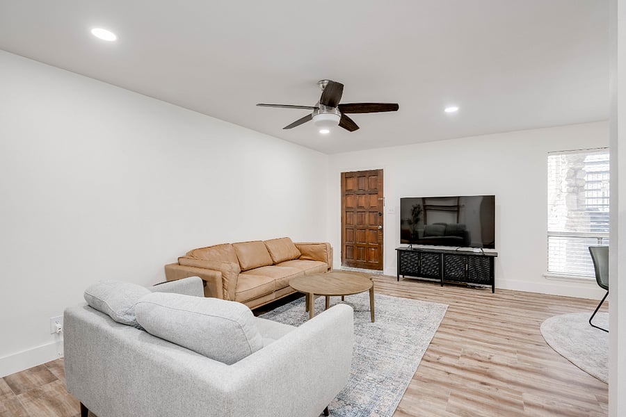 Furnished Finder property 690153_1 photo 3