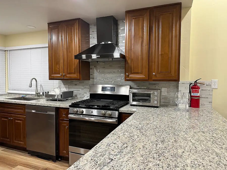 Furnished Finder property 690225_1 photo 6