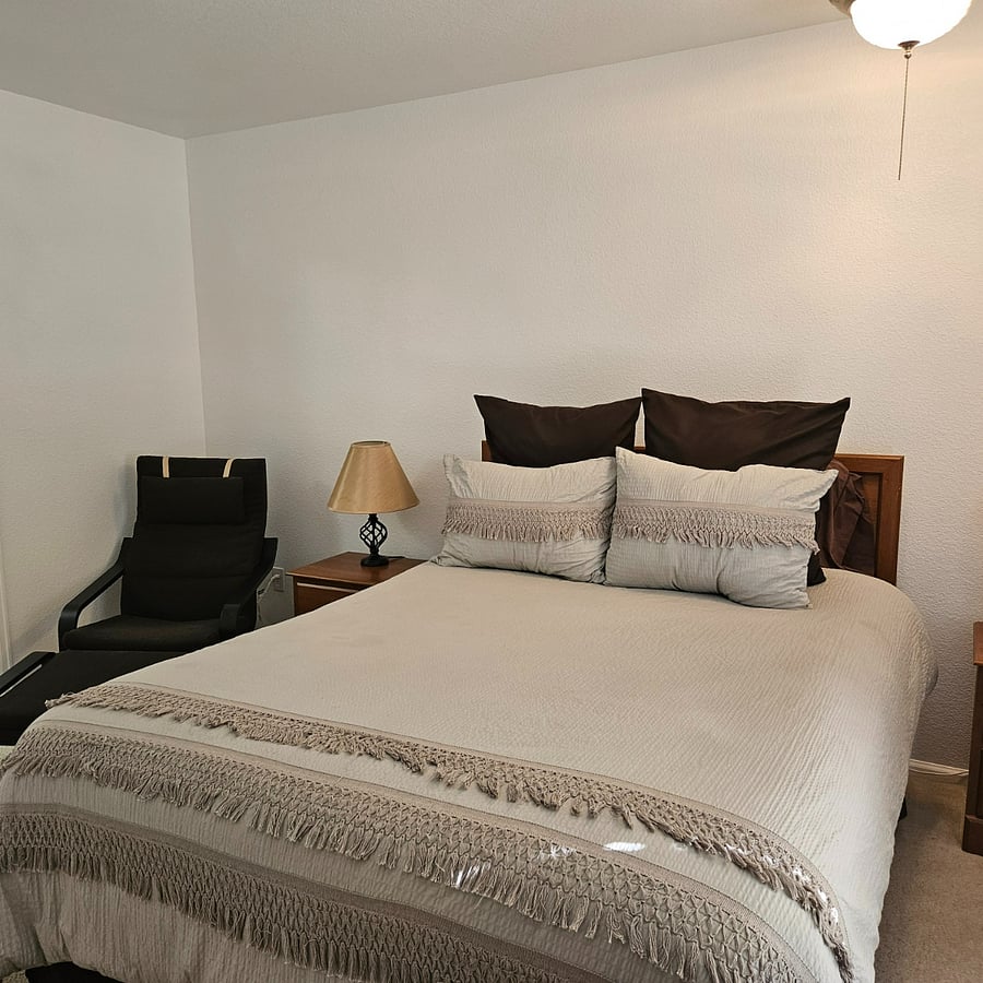 Downstairs Bedroom #1, Queen bed with black out drapes