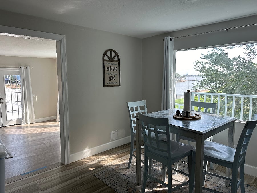 Furnished Finder property 690250_1 photo 3