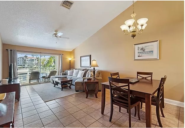 Furnished Finder property 690378_1 photo 3