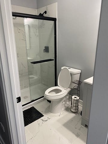 Master Bedroom's Bathroom