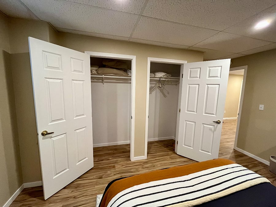 double closet with hangers.