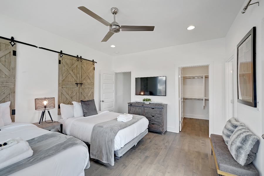 Furnished Finder property 690460_1 photo 35