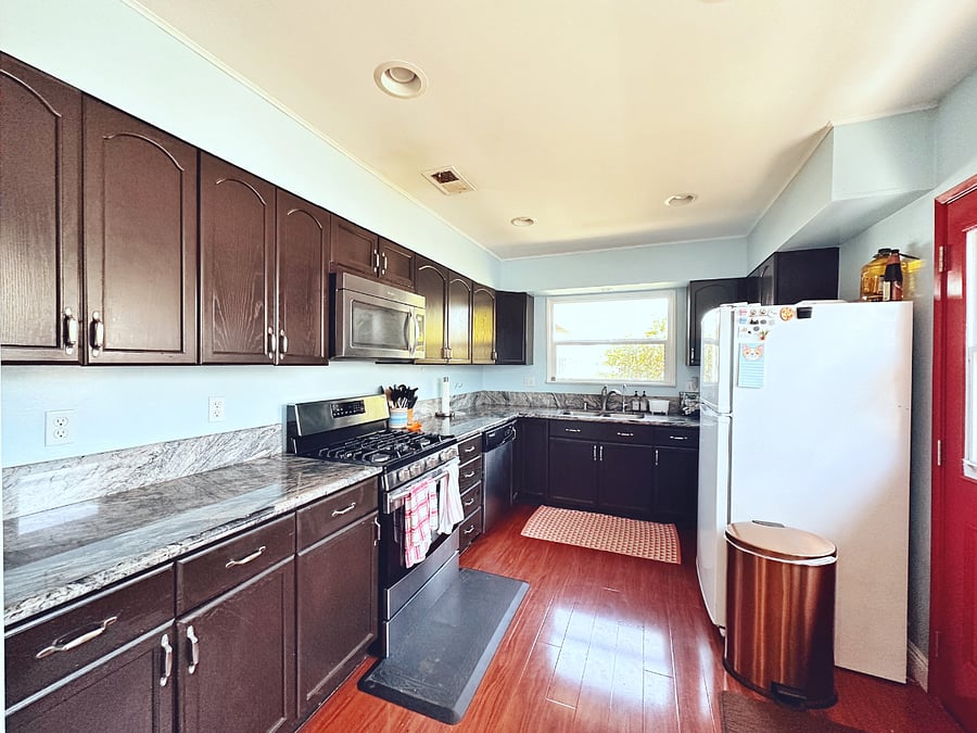 Furnished Finder property 690562_1 photo 22