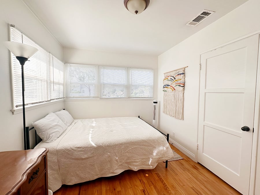 Furnished Finder property 690562_1 photo 26
