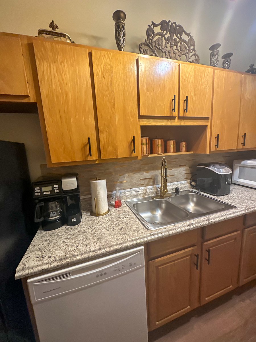 Furnished Finder property 690573_1 photo 18