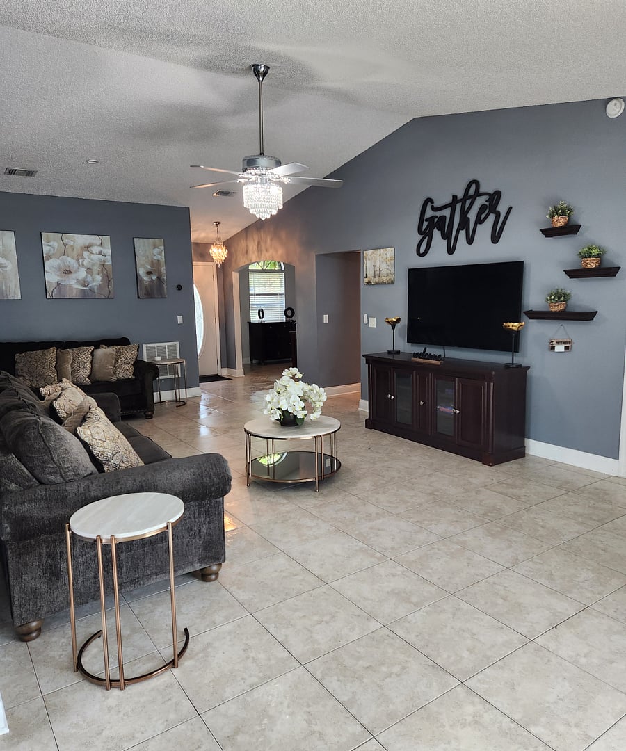 Furnished Finder property 690656_1 photo 3