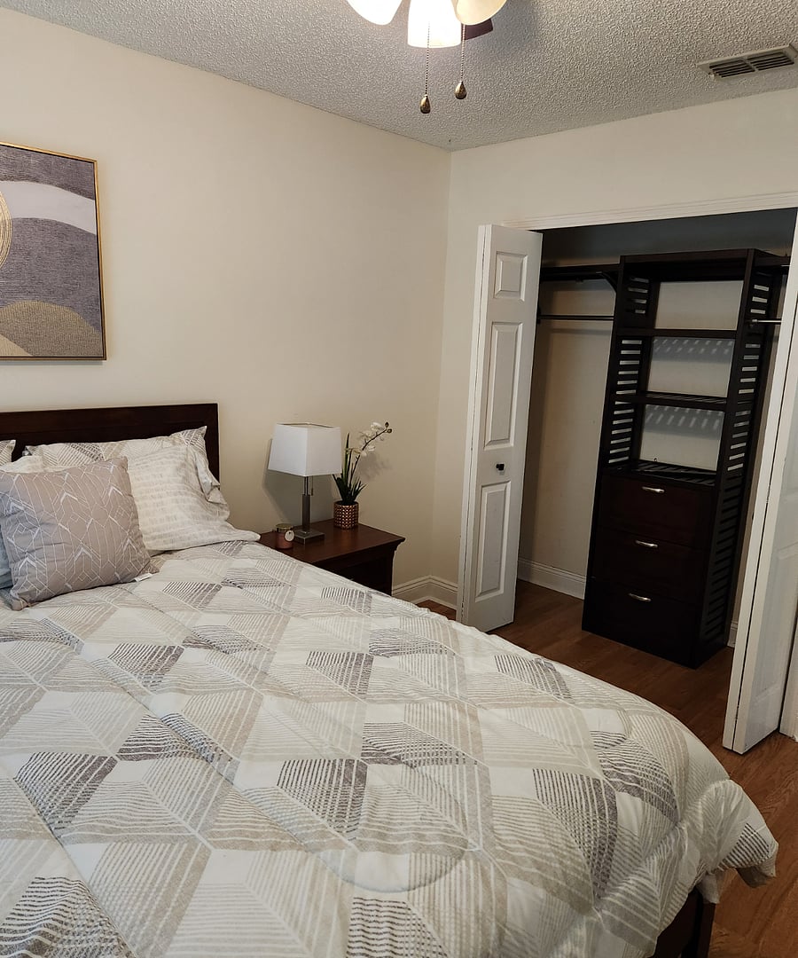 Furnished Finder property 690656_1 photo 10