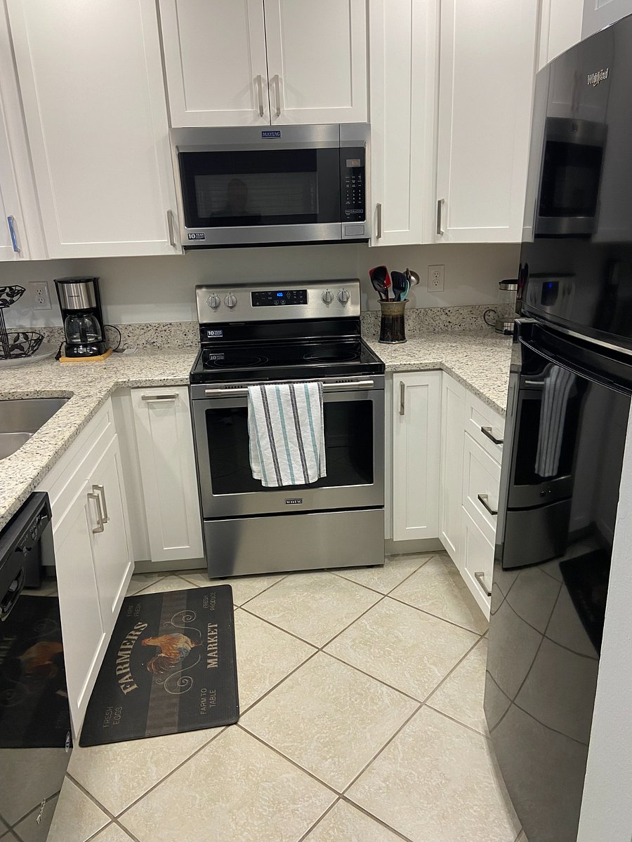 Furnished Finder property 690705_1 photo 4